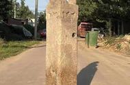 青石雕刻：胡人骑狮，尺寸高164直径25