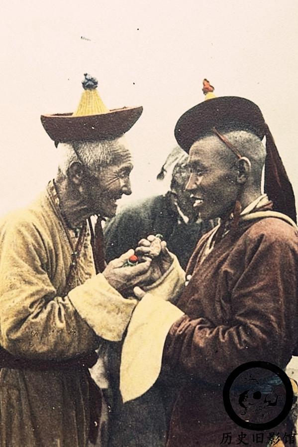 一组解放前的西藏老照片：藏獒强壮，贵妇漂亮，农奴看了让人想哭